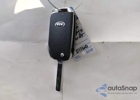 2021 Kia Forte Lxs z USA, uszkodzony, nr VIN 3KPF24AD7ME308809